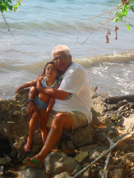 Orilla del río y otros poemas.-