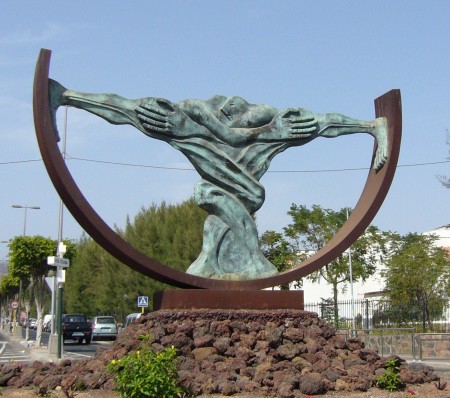 LA LUCHA