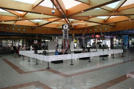 EXPOSICION EN EL AEROPUERTO DE MADRID - "Solo Things" por Josep Puigmarti