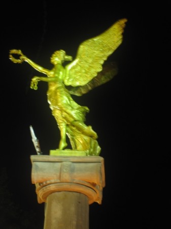 Inaguración escultura angel