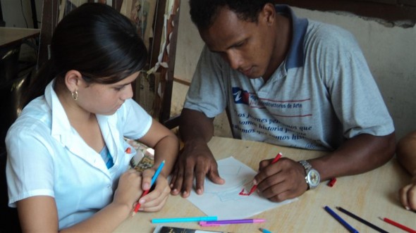 Joven creador camagüeyano apoya desde su arte las Reflexiones de Fidel