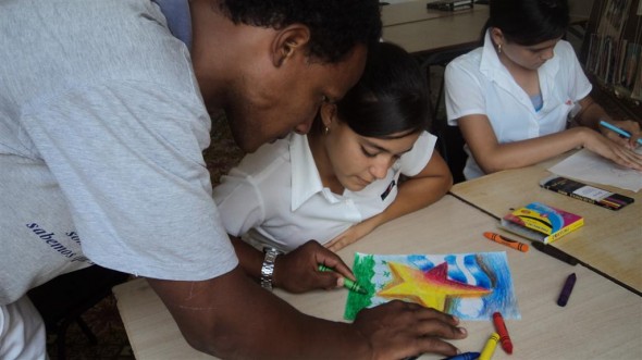 Joven creador camagüeyano apoya desde su arte las Reflexiones de Fidel