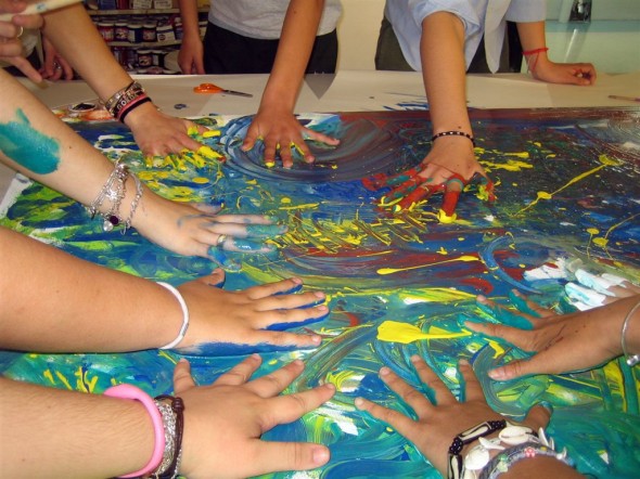 Terapia Lúdica con Arte: Hasta los Clientes Pintan - Sitges