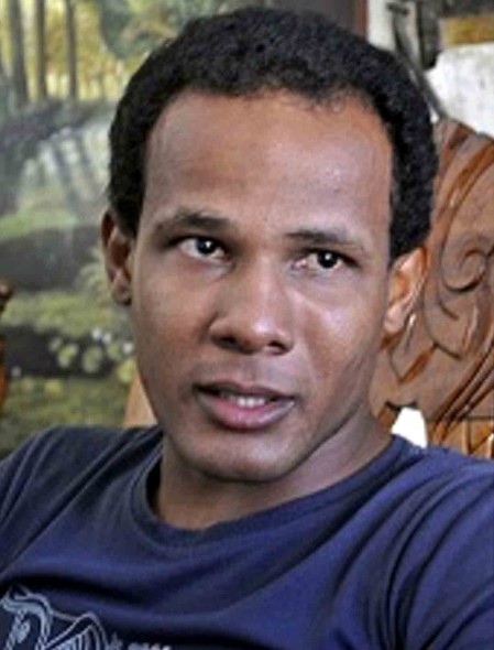 Machuty a dos manos
