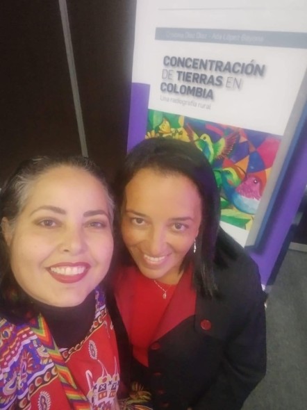 El arte como resistencia: La simbiosis de Yarime Lobo Baute con Concentración de tierras en Colombia