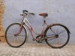 <a href='https://www.artistasdelatierra.com/obra/7826-retrato-de-una-bicicleta-0.html'>retrato de una bicicleta 0 » Carlos Salvador<br />+ más información</a>